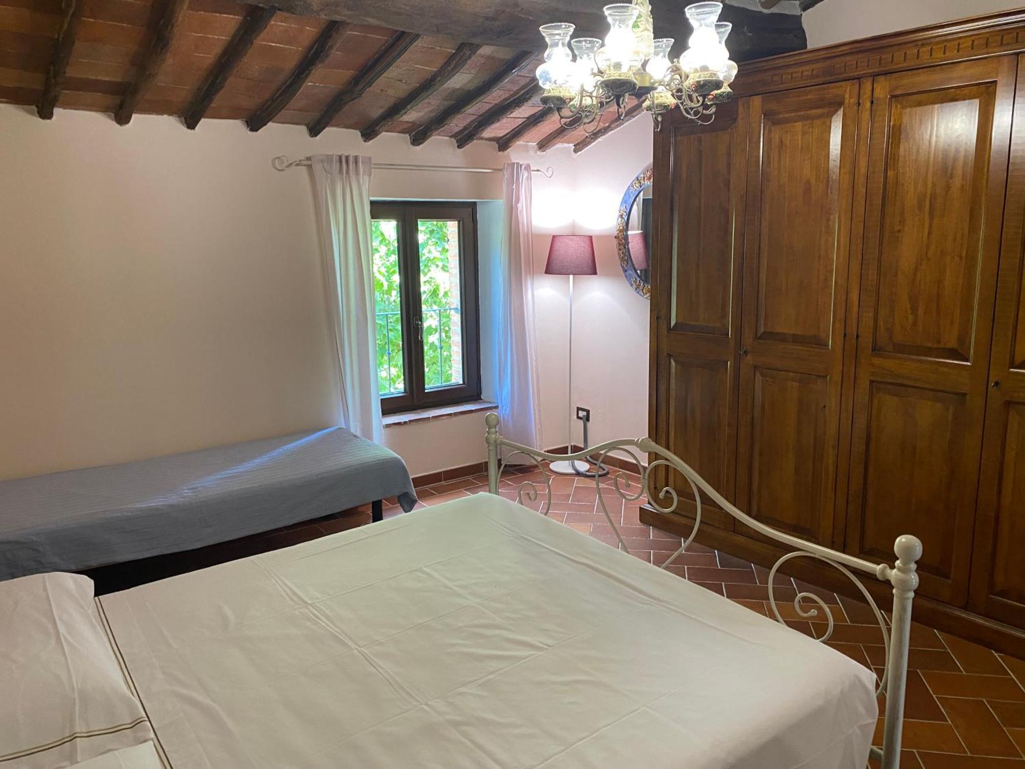Ferienwohnung Rosa Di Maggio Pari Exterior foto